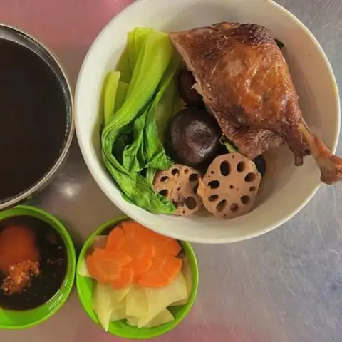 Hình ảnh Mì Vịt Tiềm - Ngô Bắp - Đoàn Như Hài