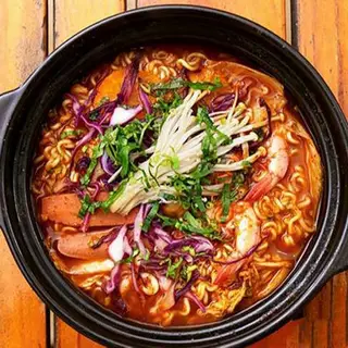 Hình ảnh Mì cay bò