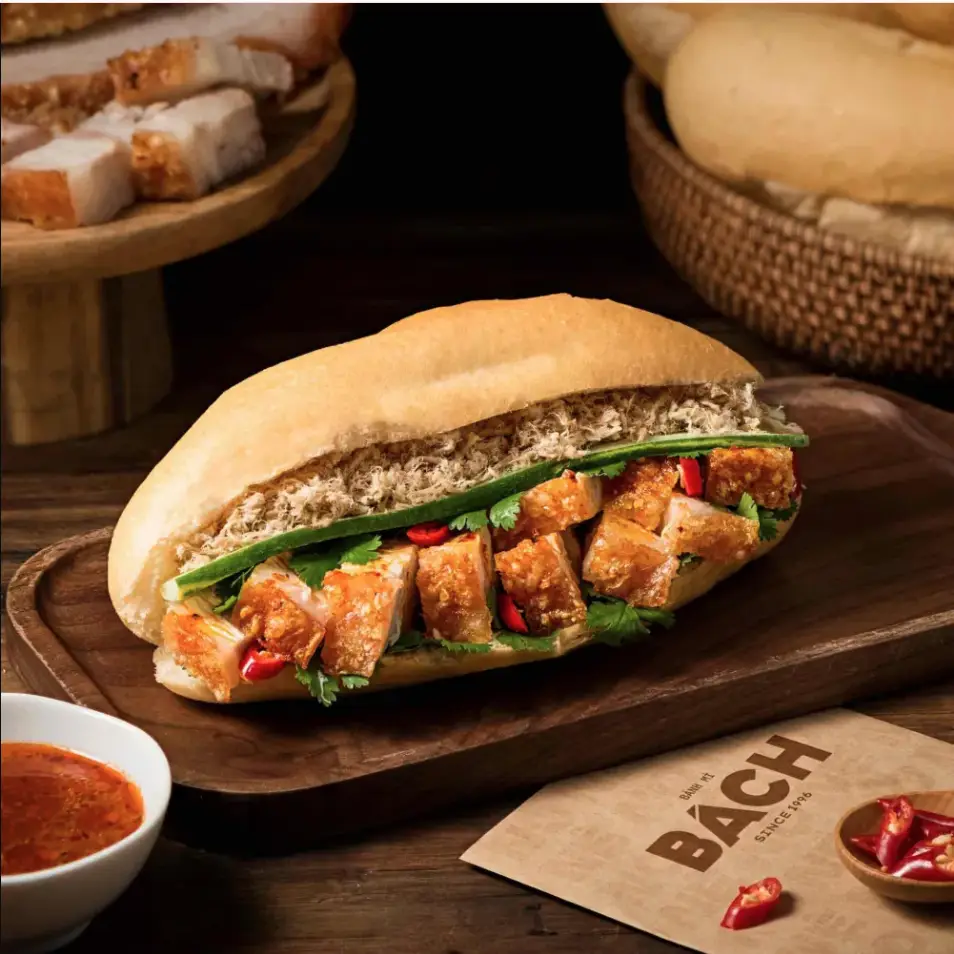 Hình ảnh Bánh mì heo quay ruốc