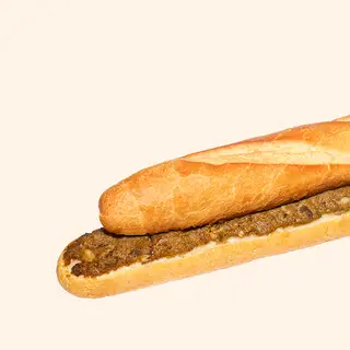 Hình ảnh Bánh mì que pate truyền thống