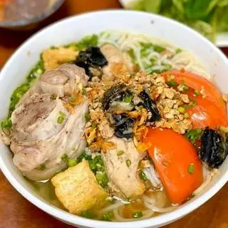 Hình ảnh Bún riêu đặc biệt