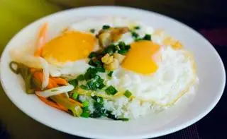 Hình ảnh Cơm tấm ốp la