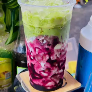 Hình ảnh matcha Latte việt quất