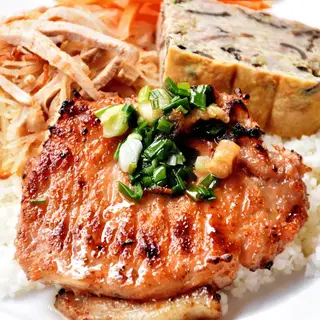 Hình ảnh Cơm tấm sườn bì chả