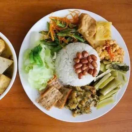Hình ảnh Cơm Chay Diệu Thiện - Lê Hoàng Phái