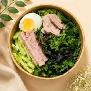 Hình ảnh Bún gạo lứt thịt luộc - trứng - chả