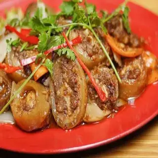 Hình ảnh Đuôi bò xào hành tây