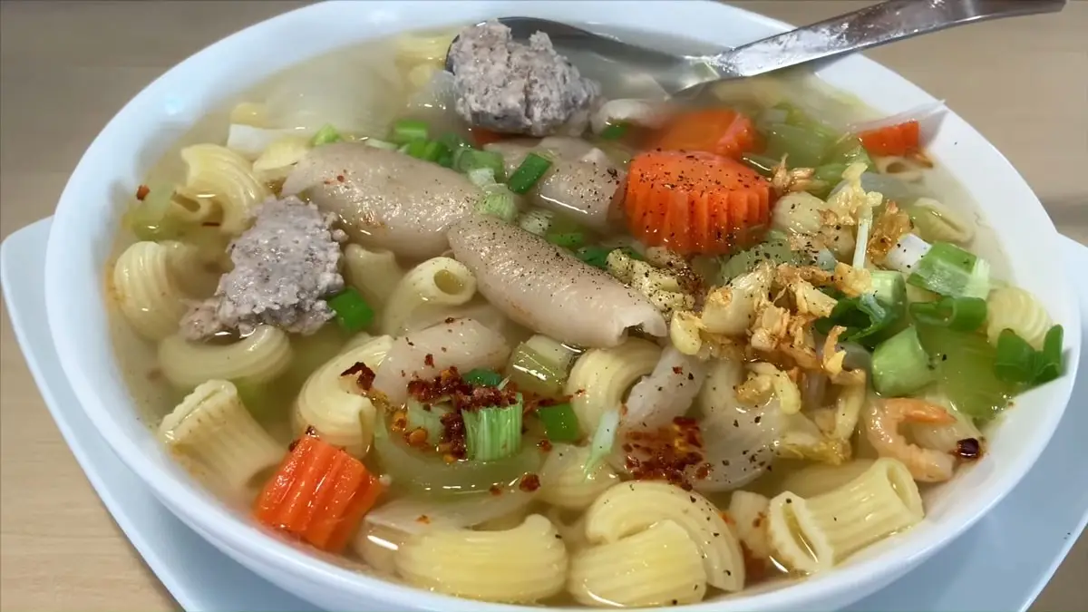 Hình ảnh Nui thập cẩm