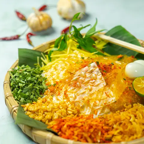 Hình ảnh Bánh Tráng Tỏi Giòn - Tiệm Em Tom - Hoàng Hoa Thám