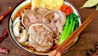 Hình ảnh Mì bò Tứ Xuyên