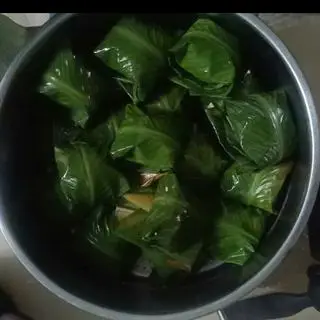 Hình ảnh Bánh khúc gói lá