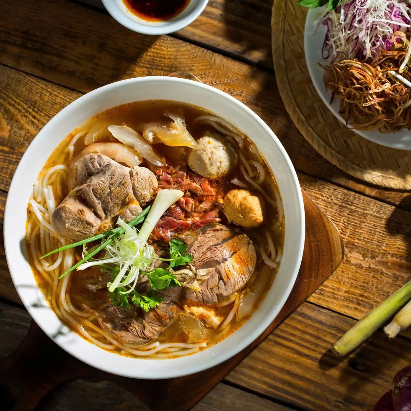 Hình ảnh Bún Bò Huế O Xíu - Trần Quốc Tuấn
