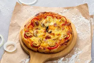 Hình ảnh Pizza hải sản