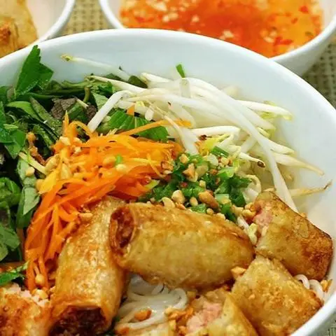 Hình ảnh Bún chả giò