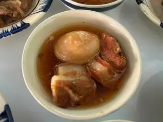 Hình ảnh Cơm thịt kho trứng