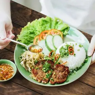 Hình ảnh Cơm sườn bì