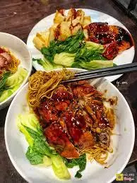 Hình ảnh Mỳ vịt quay xá xíu