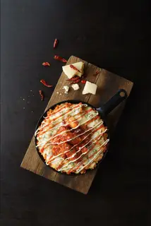 Hình ảnh Cơm gà nướng phô mai cay