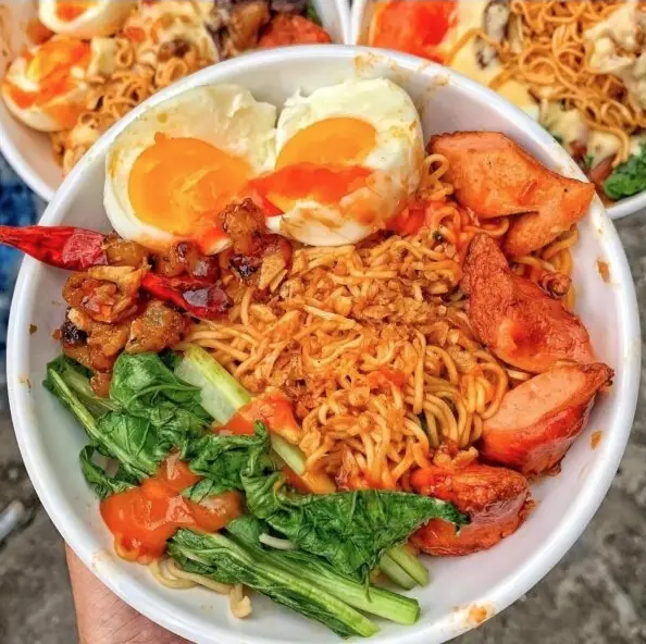 Hình ảnh MÌ trộn full cá viên