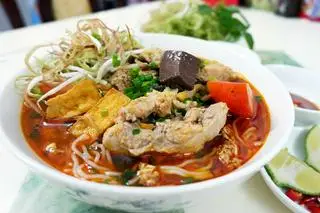 Hình ảnh Bún riêu cua xương thịt