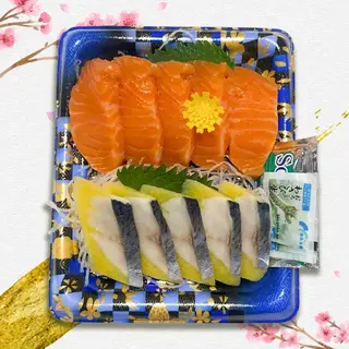 Hình ảnh Sashimi 2Ten cá hồi - cá trích ép
