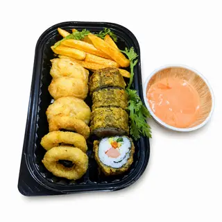 Hình ảnh 1 Kimbap - 3 ức gà nugget - 3 gà vòng nugget - khoai tây phô mai 