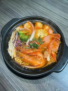 Hình ảnh Mì kim chi hải sản