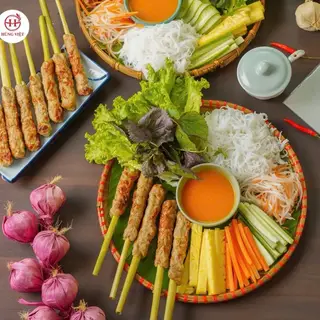 Hình ảnh Mẹt nem lụi bọc sả