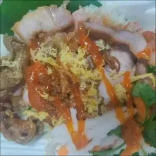 Hình ảnh Xôi xá xíu da giòn