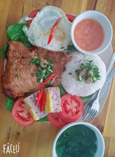 Hình ảnh Cơm sườn trứng