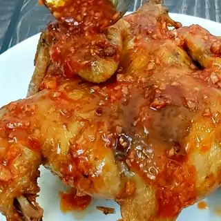Hình ảnh Gà chiên mắm nửa con