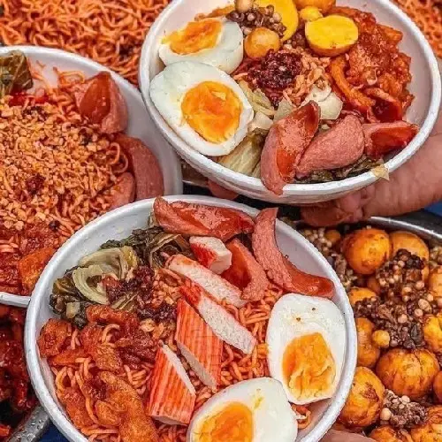 Hình ảnh QuinDy - Mì Trộn, Bánh Gạo Tokbokki & Trà Sữa - Dương Quang Đông