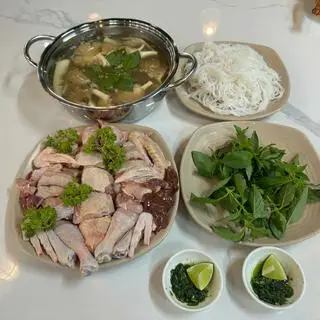 Hình ảnh Lẩu gà lá é