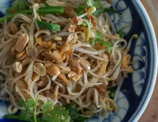 Hình ảnh Hủ tiếu trộn khô chay