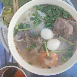 Hình ảnh Hủ tiếu giò