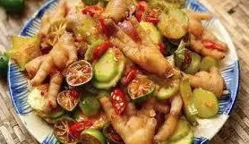 Hình ảnh Chân gà sốt Thái