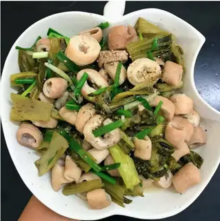 Hình ảnh Khấu đuôi xào dưa