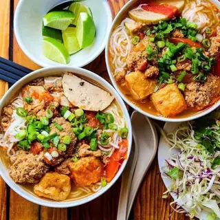 Hình ảnh Bún riêu tô đặc biệt