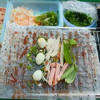 Hình ảnh Bánh tráng nướng Phan Thiết