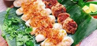 Hình ảnh Bánh cuốn chả tôm Tú Lệ