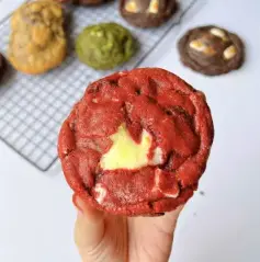 Hình ảnh Red velvet with cream cheese 120g - A05