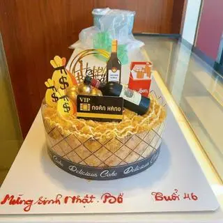 Hình ảnh Bánh kem trứng muối size 18 - có sẵn