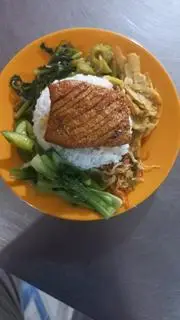 Hình ảnh Cơm sườn ram sốt me chay
