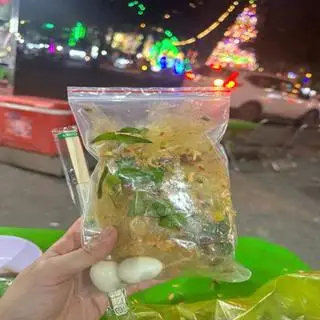 Hình ảnh Bánh tráng trộn đầy đủ