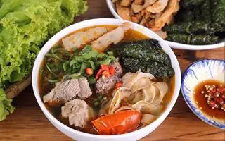 Hình ảnh Bánh đa trắng cua bò