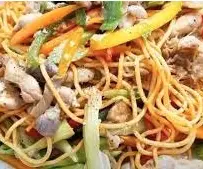 Hình ảnh Mì xào gà
