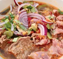 Hình ảnh Bún bò tái gân