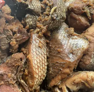 Hình ảnh Cơm cá kho riềng