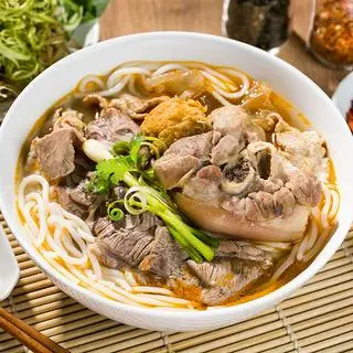 Hình ảnh Bún bò giò
