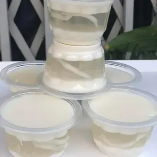 Hình ảnh Rau câu dừa